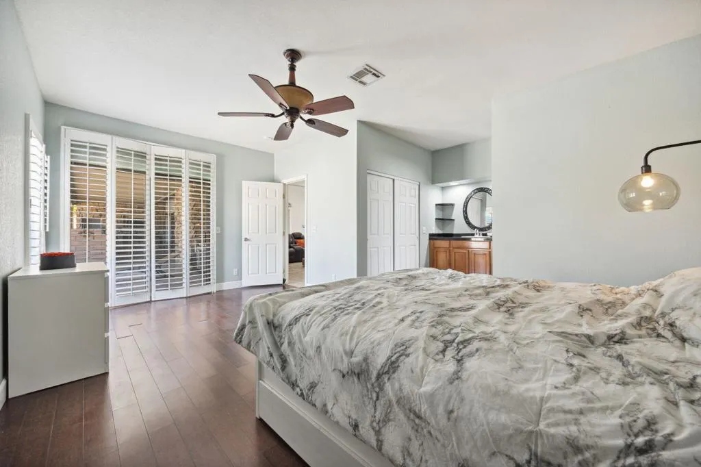 9735 Hoylake Road, Desert Hot Springs, California 92240 home-pic-23